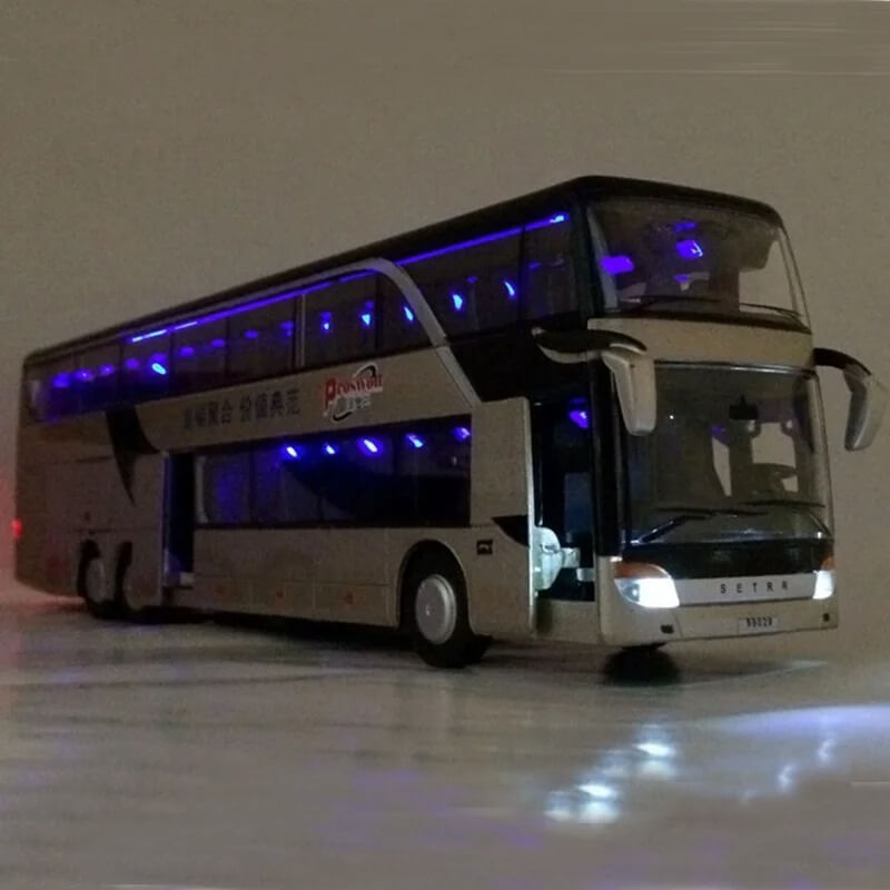 Mini Ônibus de Metal